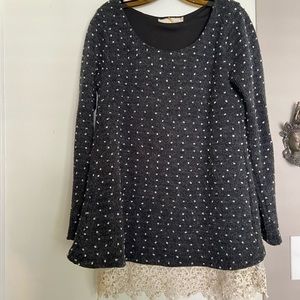 Áreve- Sweater, Grey with polka dots, lace detail